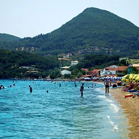 Pansion Roulis Ξενοδοχείο Μωραΐτικα